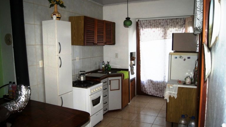 B-223     CASA COM ÓTIMO PREÇO NO BAIRRO LOGRADOURO