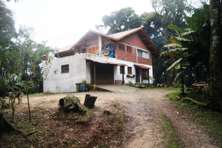 B-414     MARAVILHOSO SÍTIO AO LADO DO PROPERTY (ÁREA URBANA)