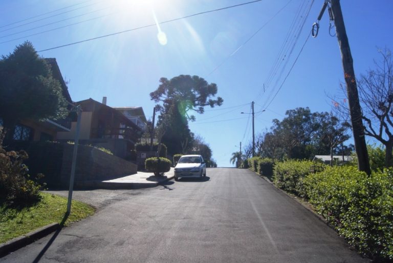 B-28     TERRENO NO CENTRO DE NOVA PETRÓPOLIS
