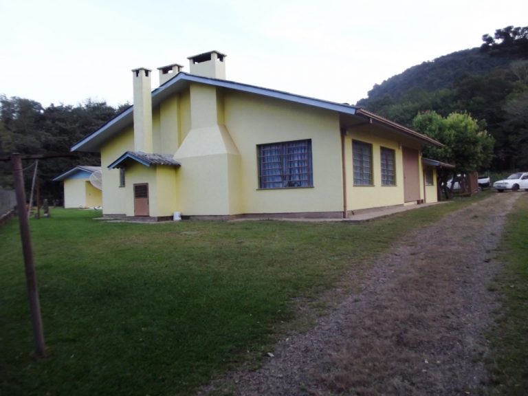 B-410     SÍTIO FANTÁSTICO – COMPLETO