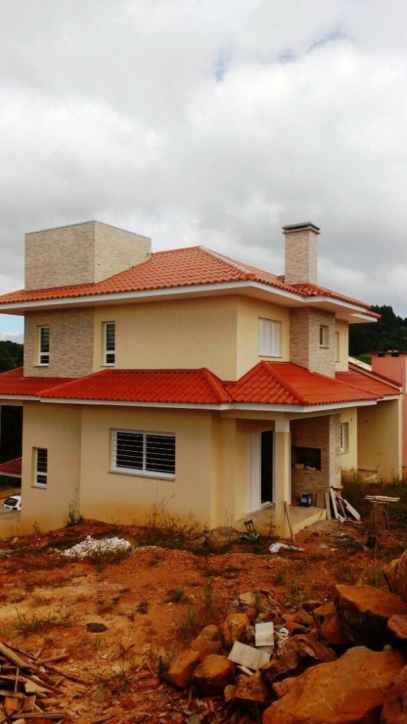 B-228     CASA COM EXUBERANTE VISTA PANORÂMICA
