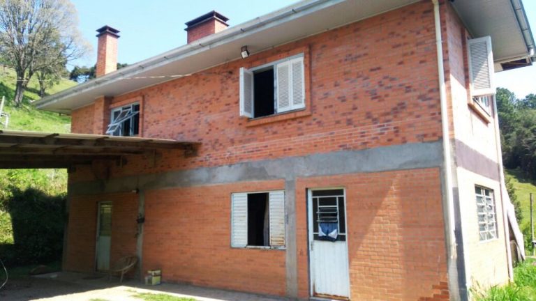 B-400     SÍTIO COM ALTO PODER DE EMPREENDIMENTOS DIVERSOS