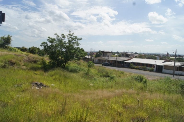 B-69     FANTÁSTICO TERRENO COM 324 METROS DE FRENTE PRA BR 116