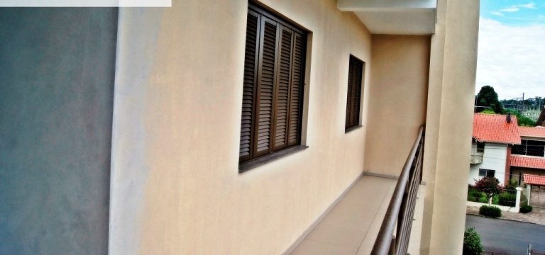 B-606     LINDO E AMPLO APT NO CENTRO DE NOVA PETRÓPOLIS