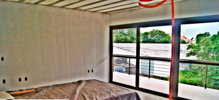 B-606     LINDO E AMPLO APT NO CENTRO DE NOVA PETRÓPOLIS