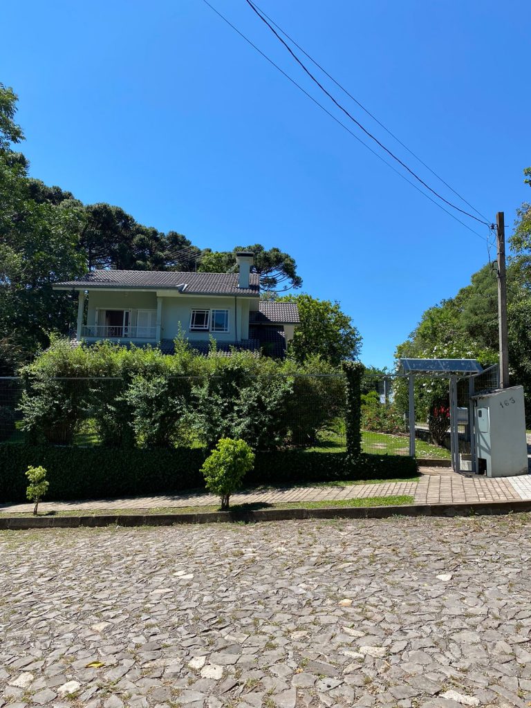 B-274     CASA COM LINDÍSSIMA VISTA PANORÂMICA