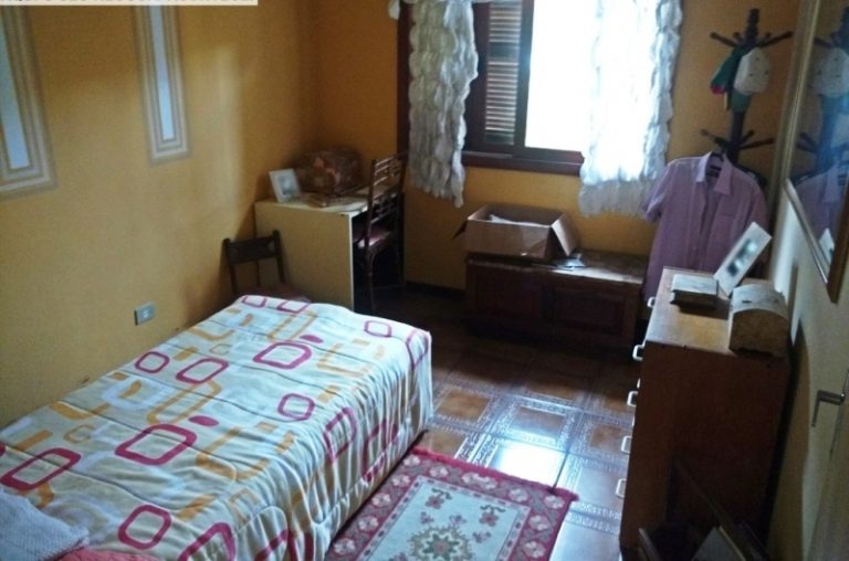 B-282     LINDA CASA COM 500,00 m² de ÁREA CONSTRUÍDA