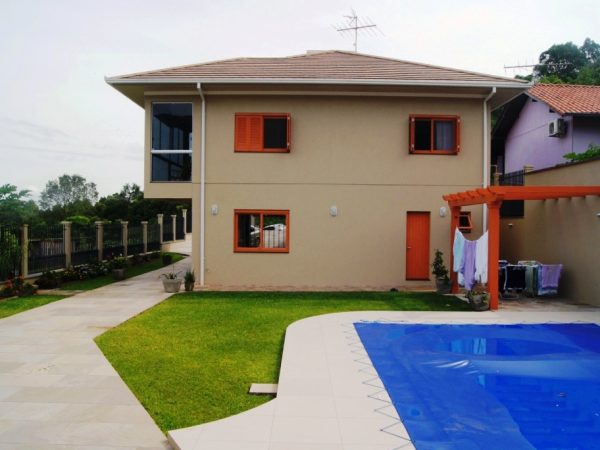 B-302     LINDÍSSIMA CASA EM MORRO REUTER