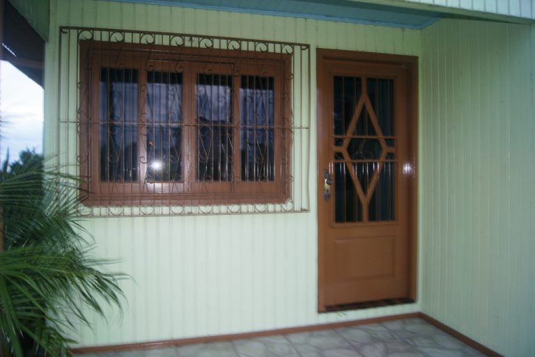 B-306     CASA NA LOCALIDADE DE PINHAL ALTO – NOVA PETRÓPOLIS!!!
