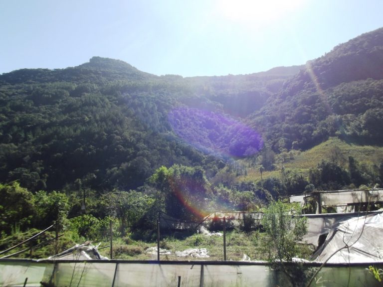 B-525     ÁREA DE TERRAS COM ÁGUA, LUZ, INTERNET FIBRA ÓPTICA E FANTÁSTICA VISTA PANORÂMICA!!!