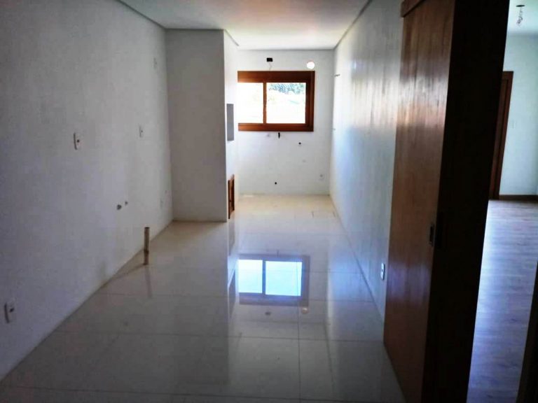 B-618     APARTAMENTO NO CENTRO DE NOVA PETRÓPOLIS