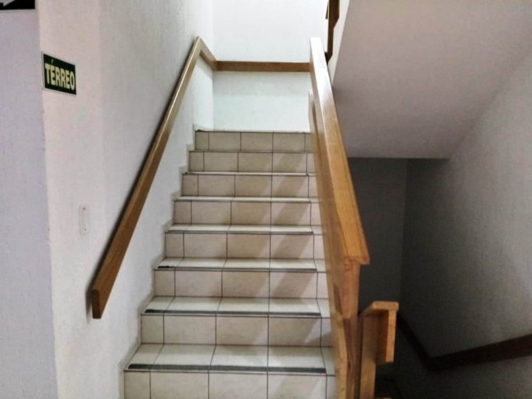 B-619     APARTAMENTO NO CENTRO DE NOVA PETRÓPOLIS