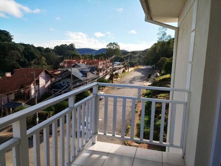 B-618     APARTAMENTO NO CENTRO DE NOVA PETRÓPOLIS