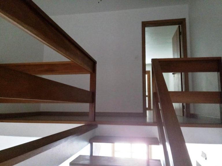 B-618     APARTAMENTO NO CENTRO DE NOVA PETRÓPOLIS