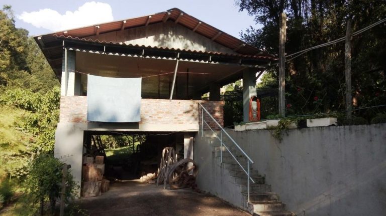 B-430     SÍTIO COMPLETO DE TUDO NA SERRA GAÚCHA!!! DUVIDO MAIS BONITO!!!