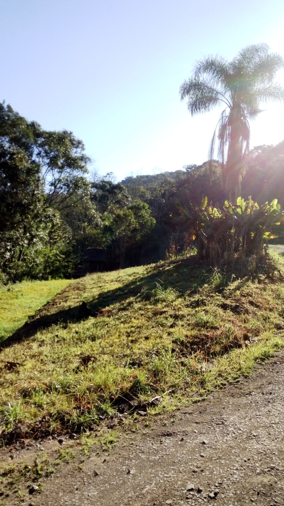 B-90     FANTÁSTICO TERRENO COM ÁREA DE 4.095,69 m²!!!