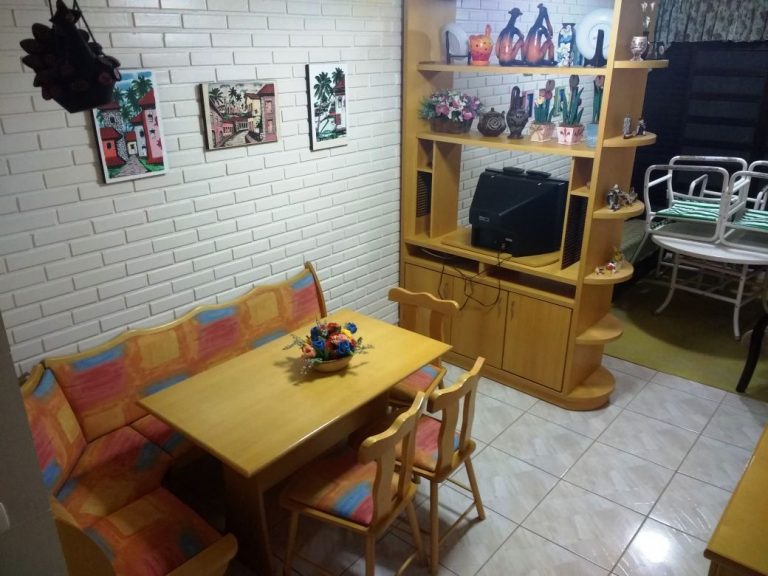 B-626     APT/CABANA DE FRENTE PARA O MAR EM CANASVIEIRAS-SC