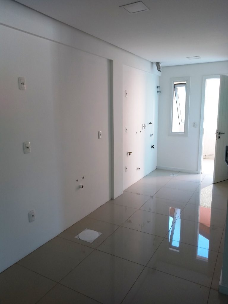 B-623     FANTÁSTICO APARTAMENTO NO BAIRRO POUSADA DA NEVE!!!HÁ 50 METROS DA AV. PRINCIPAL!!!