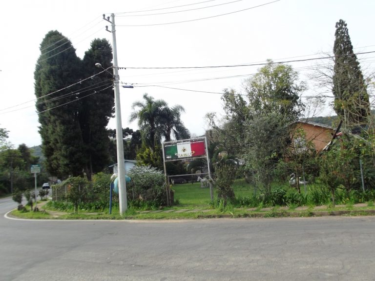 B-96     MAGNÍFICO TERRENO NO BAIRRO PIÁ!!!