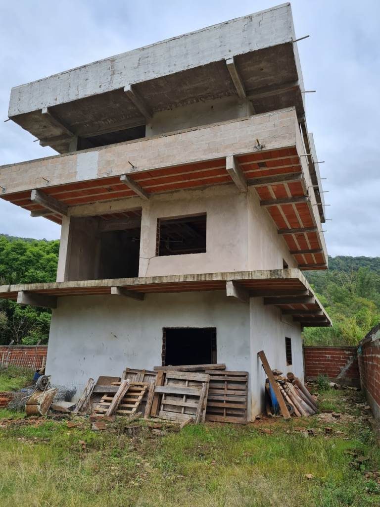 B-436     LINDO SÍTIO LOCALIZADO EM ARROIO PAIXÃO-NOVA PETRÓPOLIS