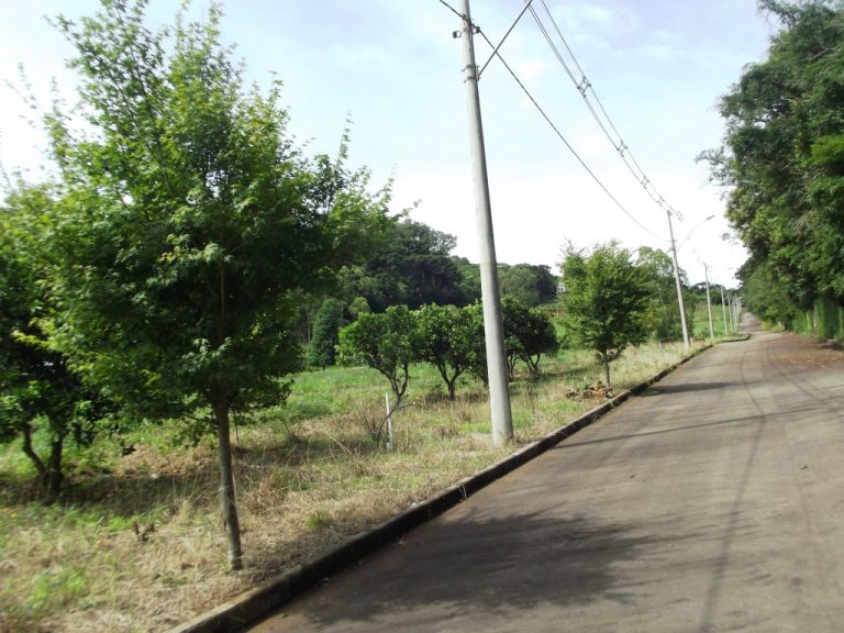 B-91     TERRENOS NO LINDÍSSIMO CONDOMÍNIO FECHADO ALTOS DA BAVIERA NA SERRA GAÚCHA!!!