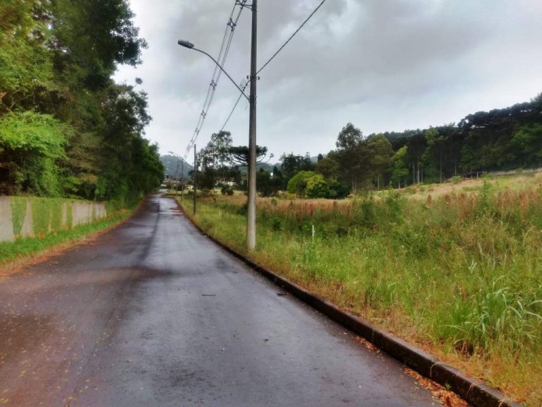 B-91     TERRENOS NO LINDÍSSIMO CONDOMÍNIO FECHADO ALTOS DA BAVIERA NA SERRA GAÚCHA!!!