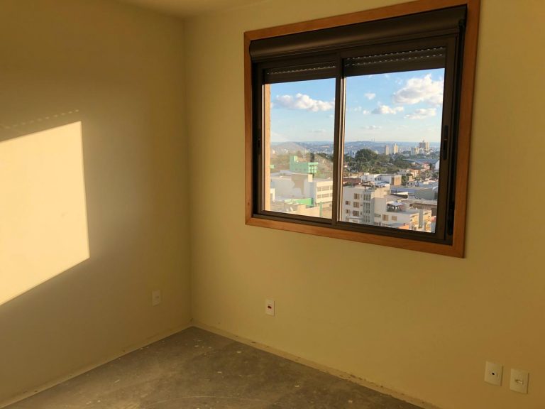 B-644     LINDO APARTAMENTO NO BAIRRO VILA JARDIM-POA