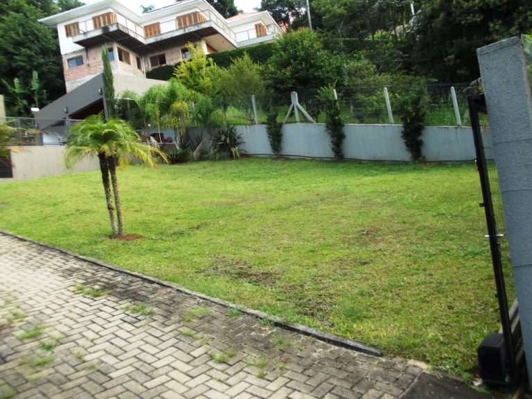 B-328     CASA LINDÍSSIMA COM VISTA PANORÂMICA ESPETACULAR!!!