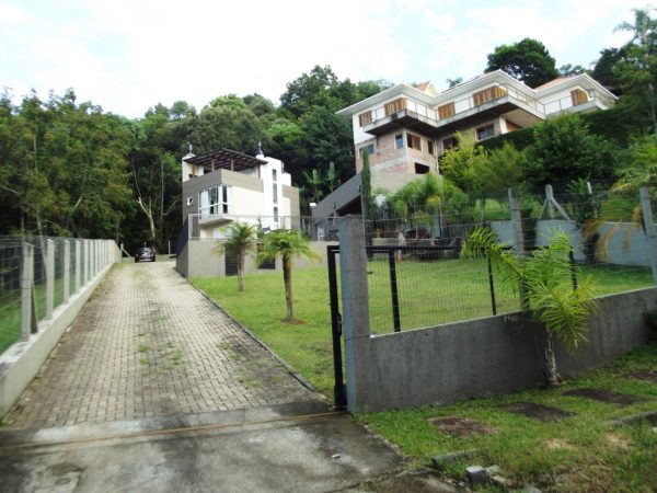 B-328     CASA LINDÍSSIMA COM VISTA PANORÂMICA ESPETACULAR!!!