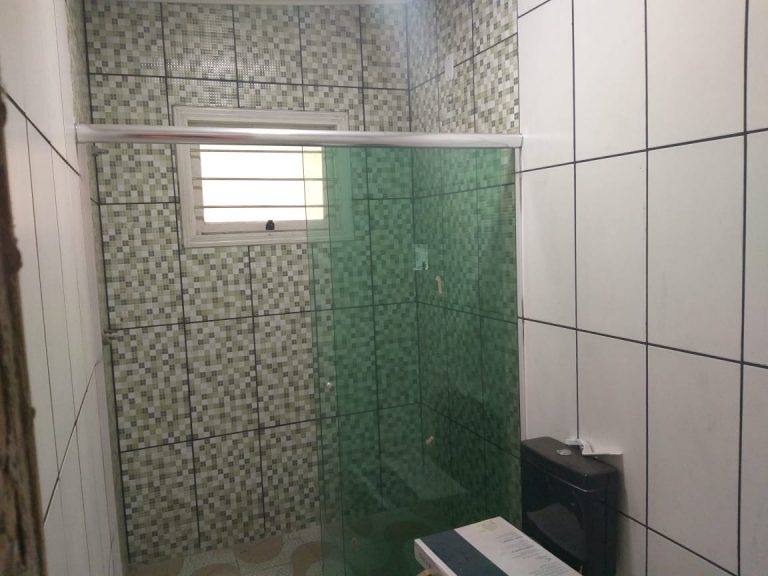 B-332     CASA NOVA EM TERRENO COM MAIS DE 1.000 m²!!!!