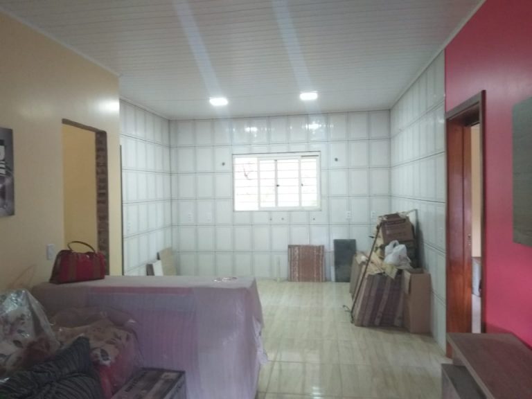 B-332     CASA NOVA EM TERRENO COM MAIS DE 1.000 m²!!!!