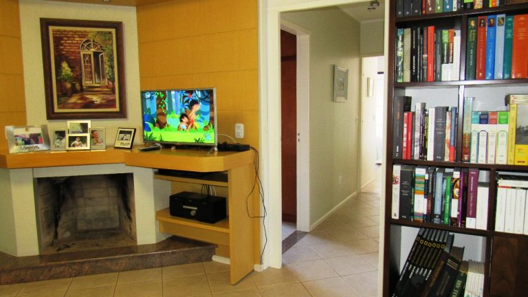 B-622      APARTAMENTO ESPETACULAR EM SANTA MARIA!