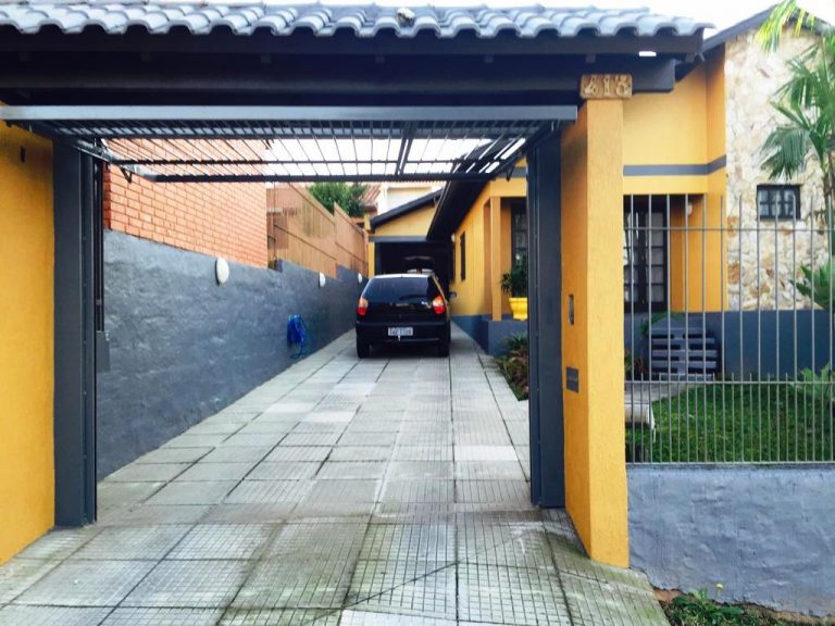 B-224     LINDA CASA EM CAMPO BOM!
