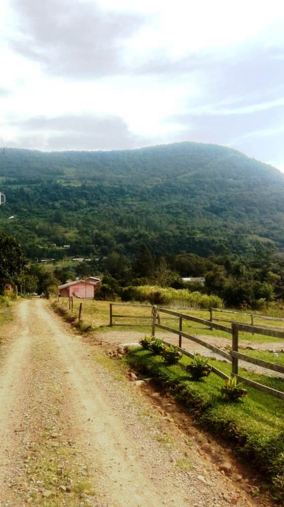 B-450     LINDO SÍTIO NA LOCALIDADE DE TIROL – NOVA PETRÓPOLIS!!!