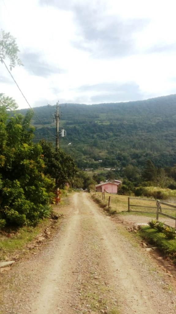 B-450     LINDO SÍTIO NA LOCALIDADE DE TIROL – NOVA PETRÓPOLIS!!!