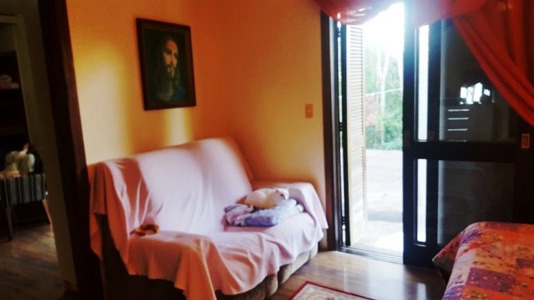 B-338 – 02 BELÍSSIMAS CASAS NO BAIRRO BAVÁRIA!!!