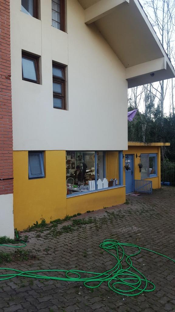 B-338 – 02 BELÍSSIMAS CASAS NO BAIRRO BAVÁRIA!!!