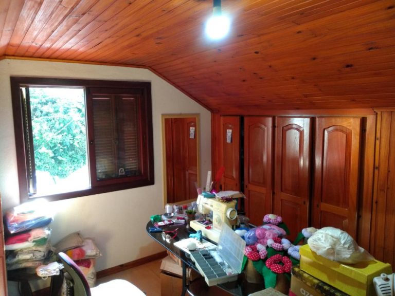 B-344     AMPLA CASA NO BAIRRO LOGRADOURO EM NOVA PETRÓPOLIS POR UM PREÇO IMPERDÍVEL!!!!!!!!