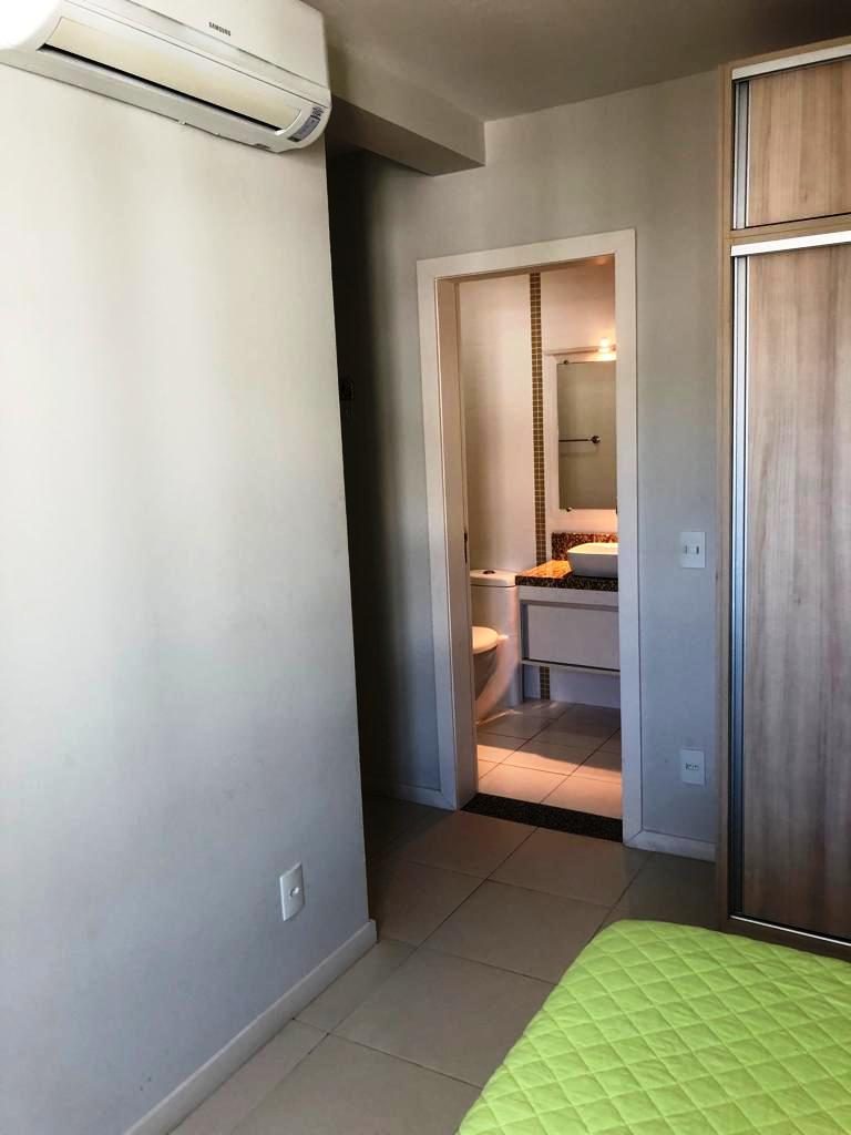 B-652     EXCELENTE APARTAMENTO NA PRAIA DE PALMAS DO ARVOREDO-GOVERNADOR CELSO RAMOS-SC!