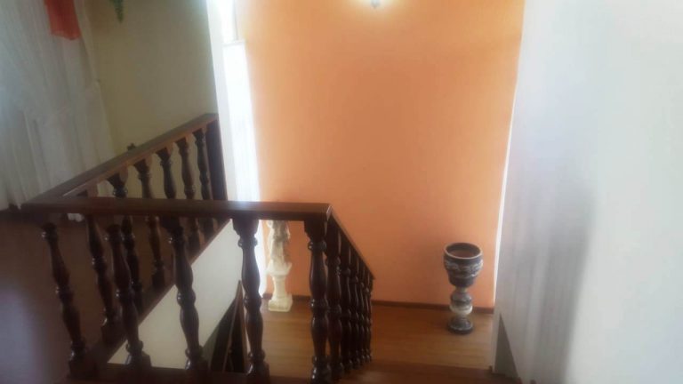 B-351     BELÍSSIMA CASA PRÓXIMO AO CENTRO DE NOVA PETRÓPOLIS-RS !!!!