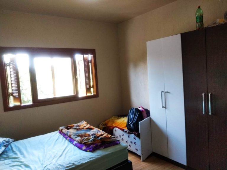 B-353     LINDÍSSIMA CASA NOVA EM LUGAR NOBRÍSSIMO!!!!!
