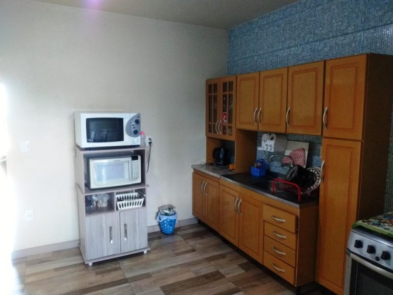 B-353     LINDÍSSIMA CASA NOVA EM LUGAR NOBRÍSSIMO!!!!!