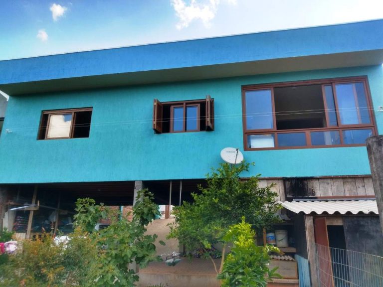 B-353     LINDÍSSIMA CASA NOVA EM LUGAR NOBRÍSSIMO!!!!!