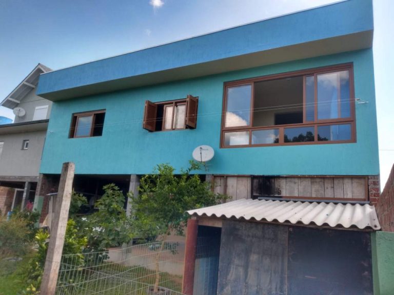 B-353     LINDÍSSIMA CASA NOVA EM LUGAR NOBRÍSSIMO!!!!!