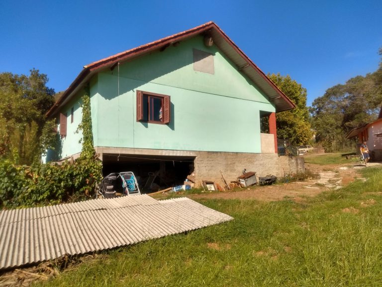 B-339     LINDA E AMPLA CASA NO BAIRRO PINHAL ALTO-NOVA PETRÓPOLIS-SERRA GAÚCHA!!!