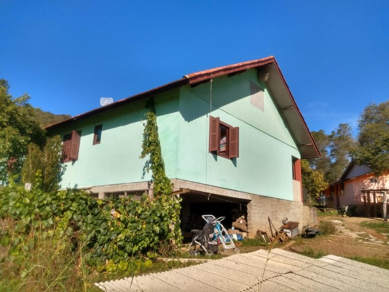 B-339     LINDA E AMPLA CASA NO BAIRRO PINHAL ALTO-NOVA PETRÓPOLIS-SERRA GAÚCHA!!!