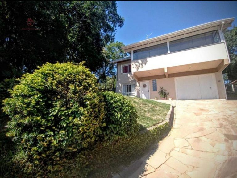 B-331     LINDÍSSIMA CASA NO BAIRRO JURITI!!!