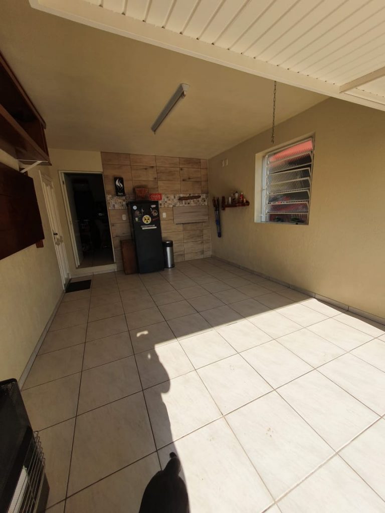B-331     LINDÍSSIMA CASA NO BAIRRO JURITI!!!