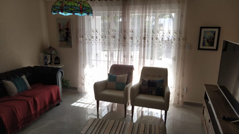 B-604     LINDO E AMPLO APARTAMENTO TÉRREO NO CENTRO DE NOVA PETRÓPOLIS!!!