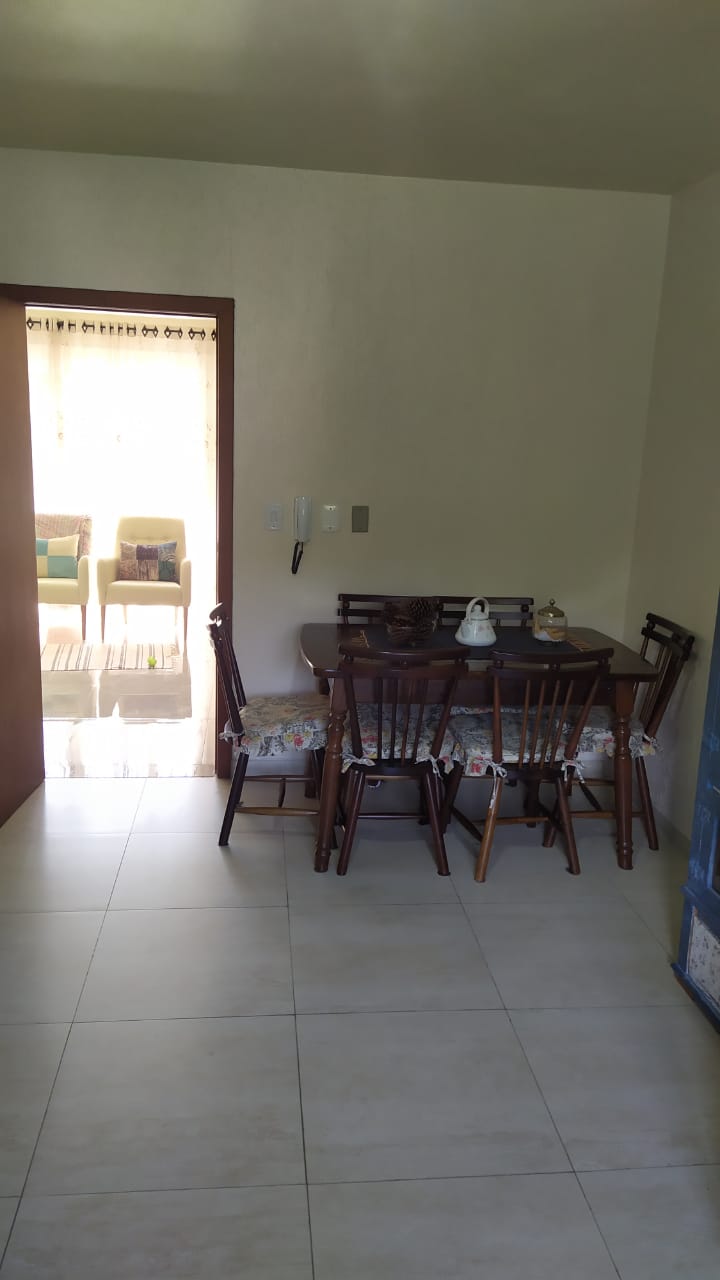 B-604     LINDO E AMPLO APARTAMENTO TÉRREO NO CENTRO DE NOVA PETRÓPOLIS!!!